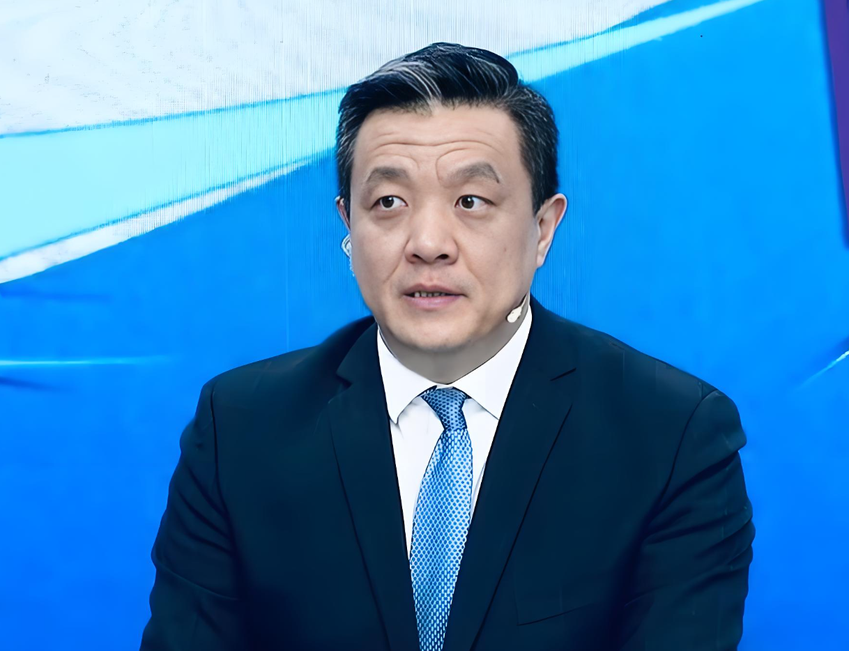 乐鱼官网官方网站-男篮赢7分!杨健大赞1人:能攻能守,起到了奇兵的作用
